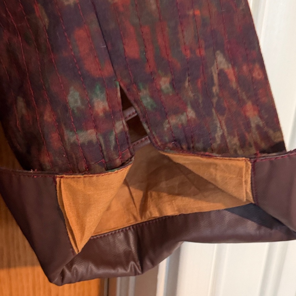 Soft Surroundings Long batik Coatigan in Burgundy Red / brown and rust - Picture 8 of 10